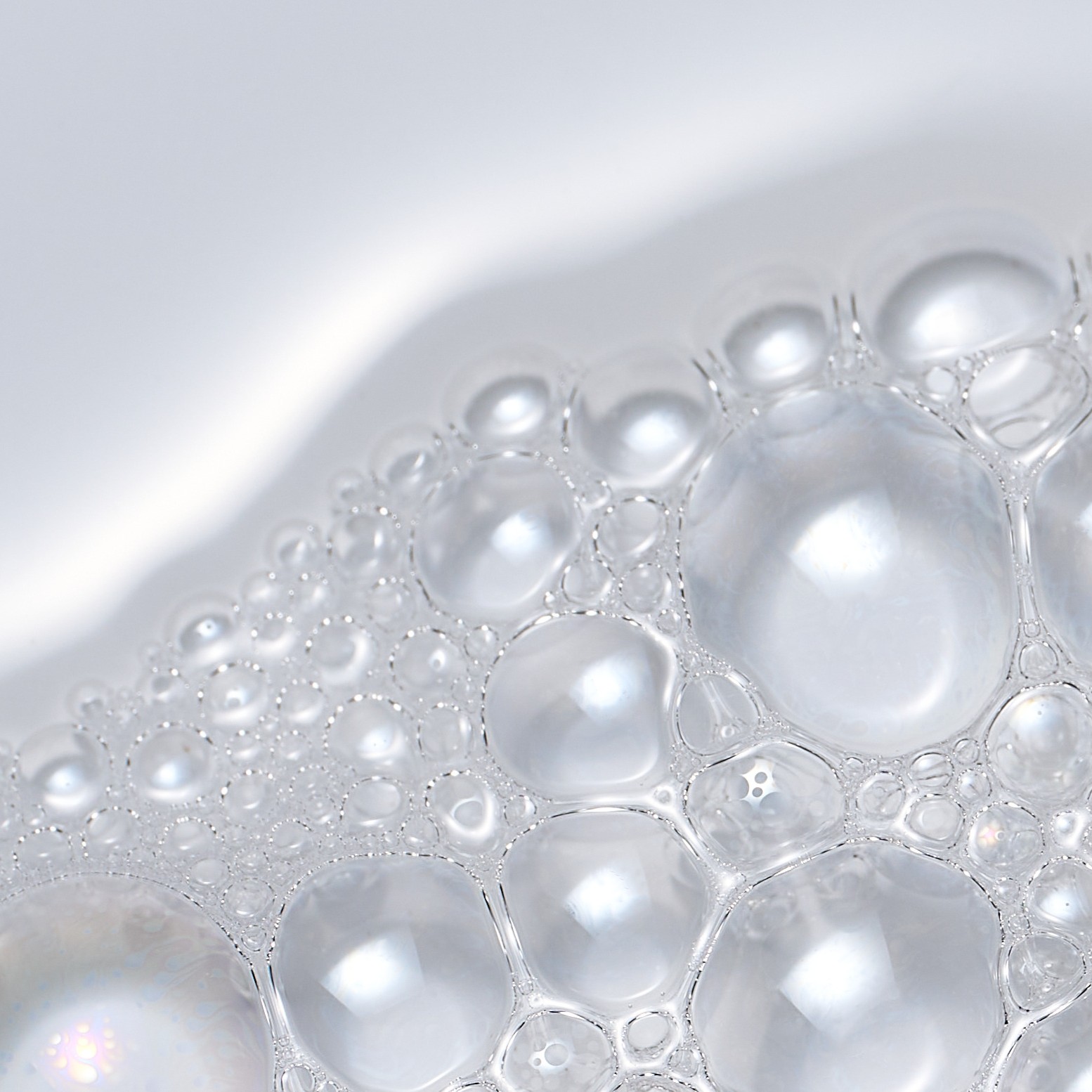 Vorher Nachher Fettige Haut bei einem dunkelhäutigen Mann