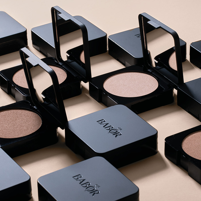 Puder Foundation & mattierende Foundation von BABOR für fettige und unreine Haut