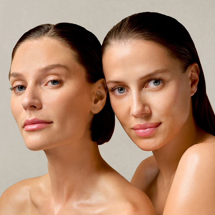 Nahaufnahme von 2 weiblichen Gesichtern mit schöner Haut