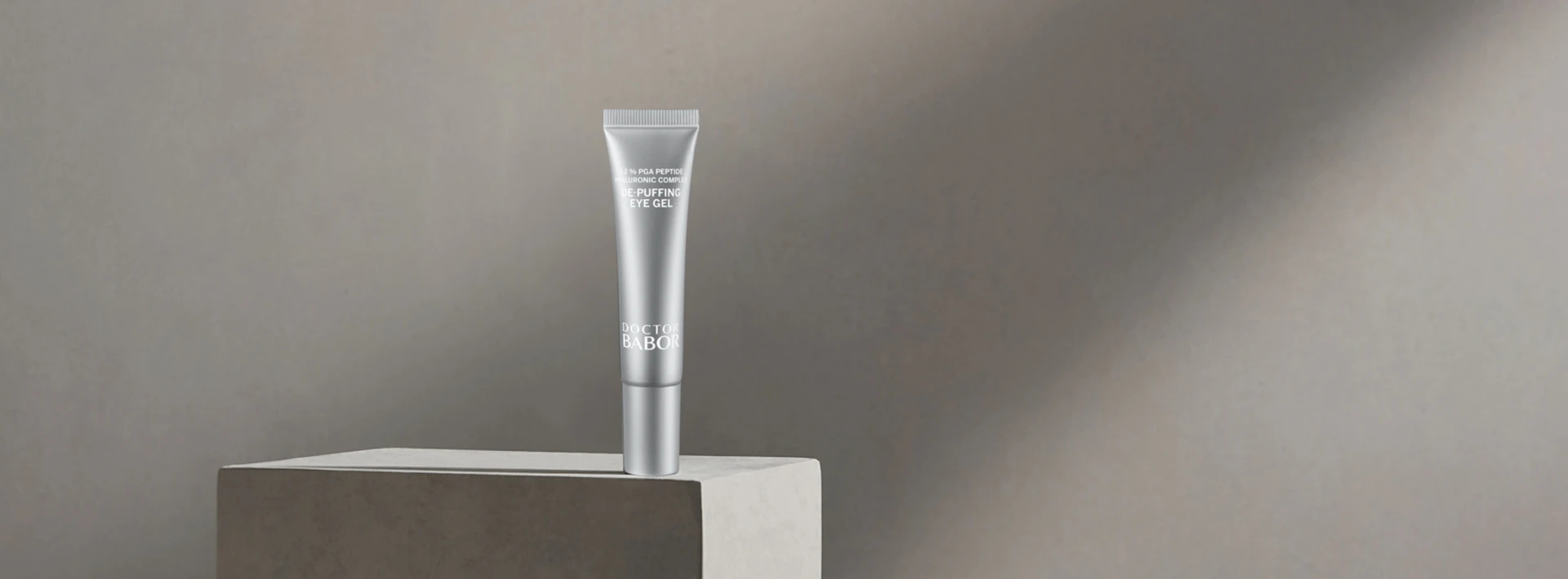 <span style="display:inline-block;">NEW DE PUFFING EYE GEL</span>