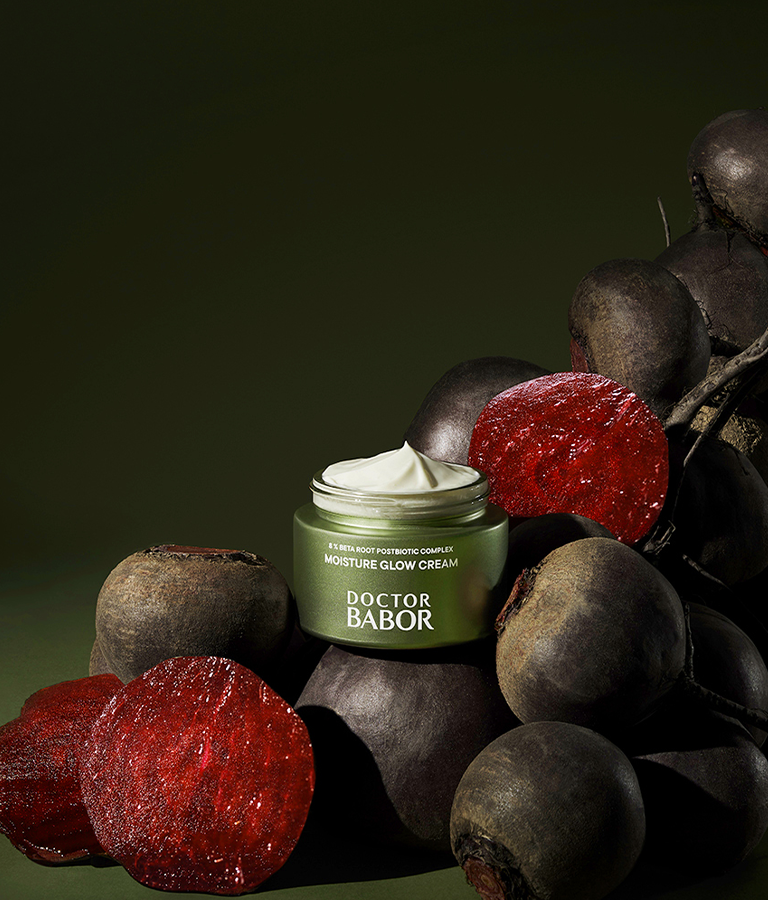 <span style="display:inline-block;">MOISTURE GLOW CREAM</span>